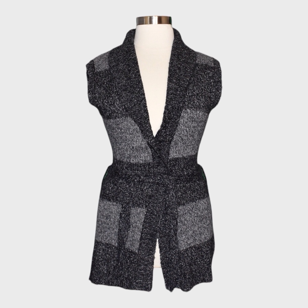 Catch My I Striped‎ Knit Sweater Vest